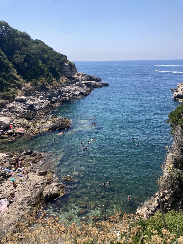 weekend penisola sorrentina: bagni della regina giovanna