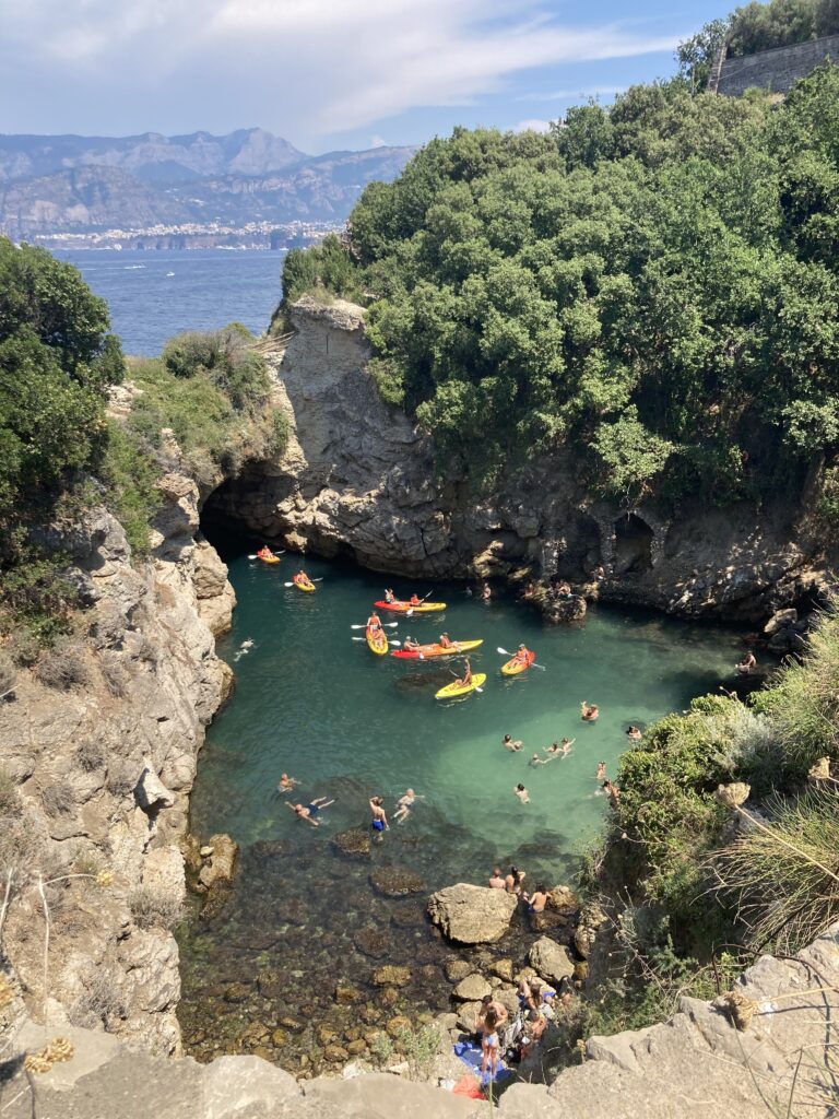 weekend penisola sorrentina: bagni della regina giovanna