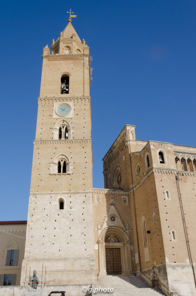 Cattedrale di San Giustino con il suo campanile