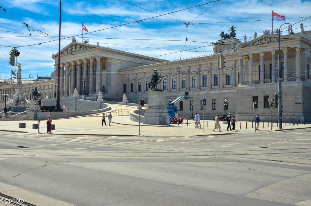 weekend a Vienna: parlamento austriaco