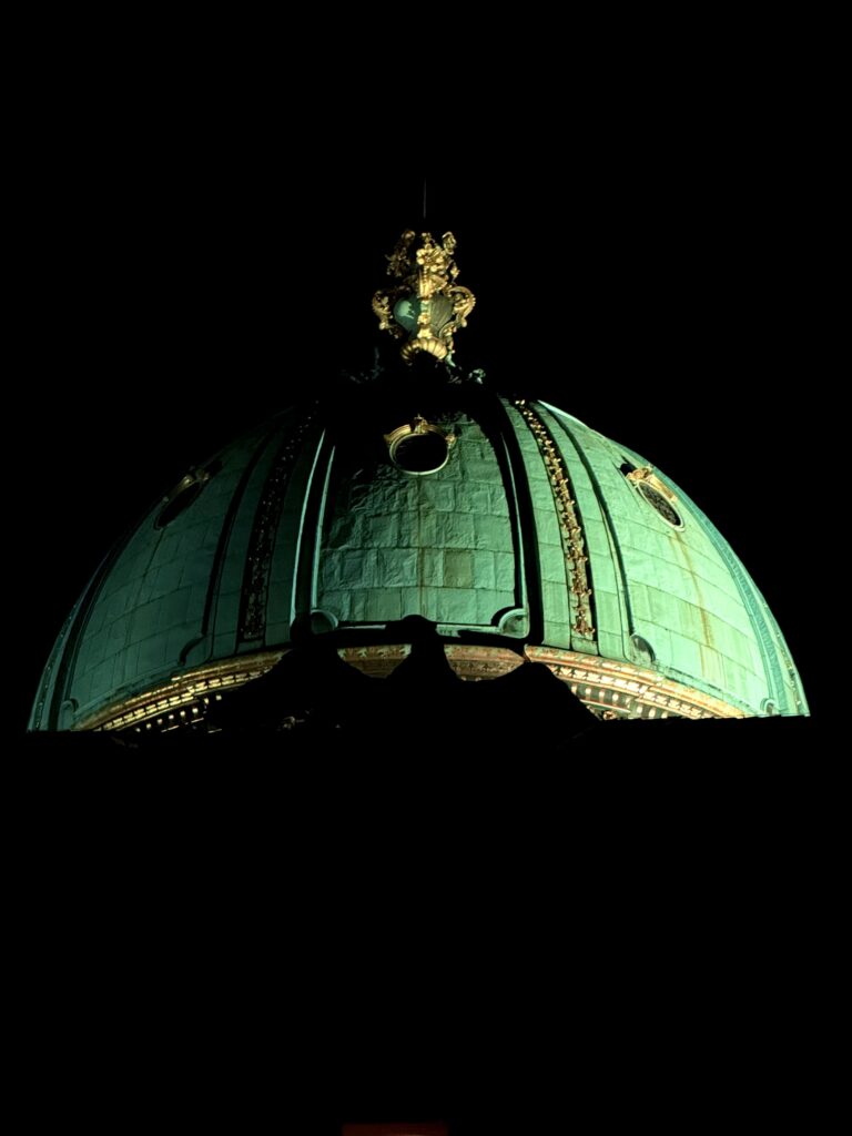 weekend a Vienna: cupola del palazzo reale