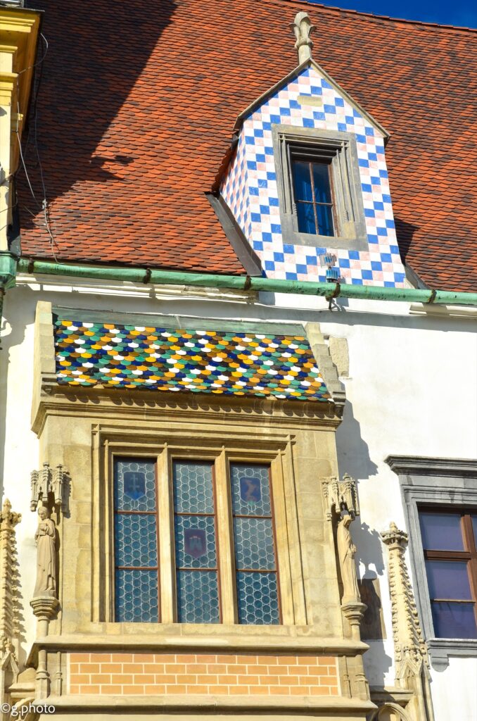 i tetti artistici di palazzo mirbach a bratislava