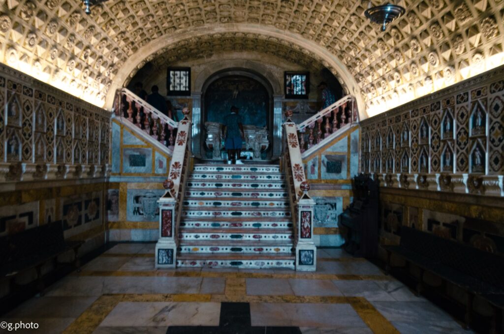 la cripta della cattedrale di Cagliari