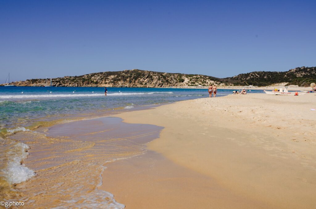 veduta panoramica della spiaggia di Chia